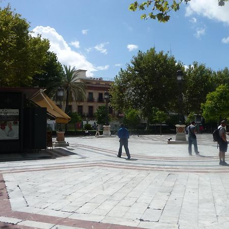 Amplio Apartamento Plaza Nueva เซบีญา ภายนอก รูปภาพ