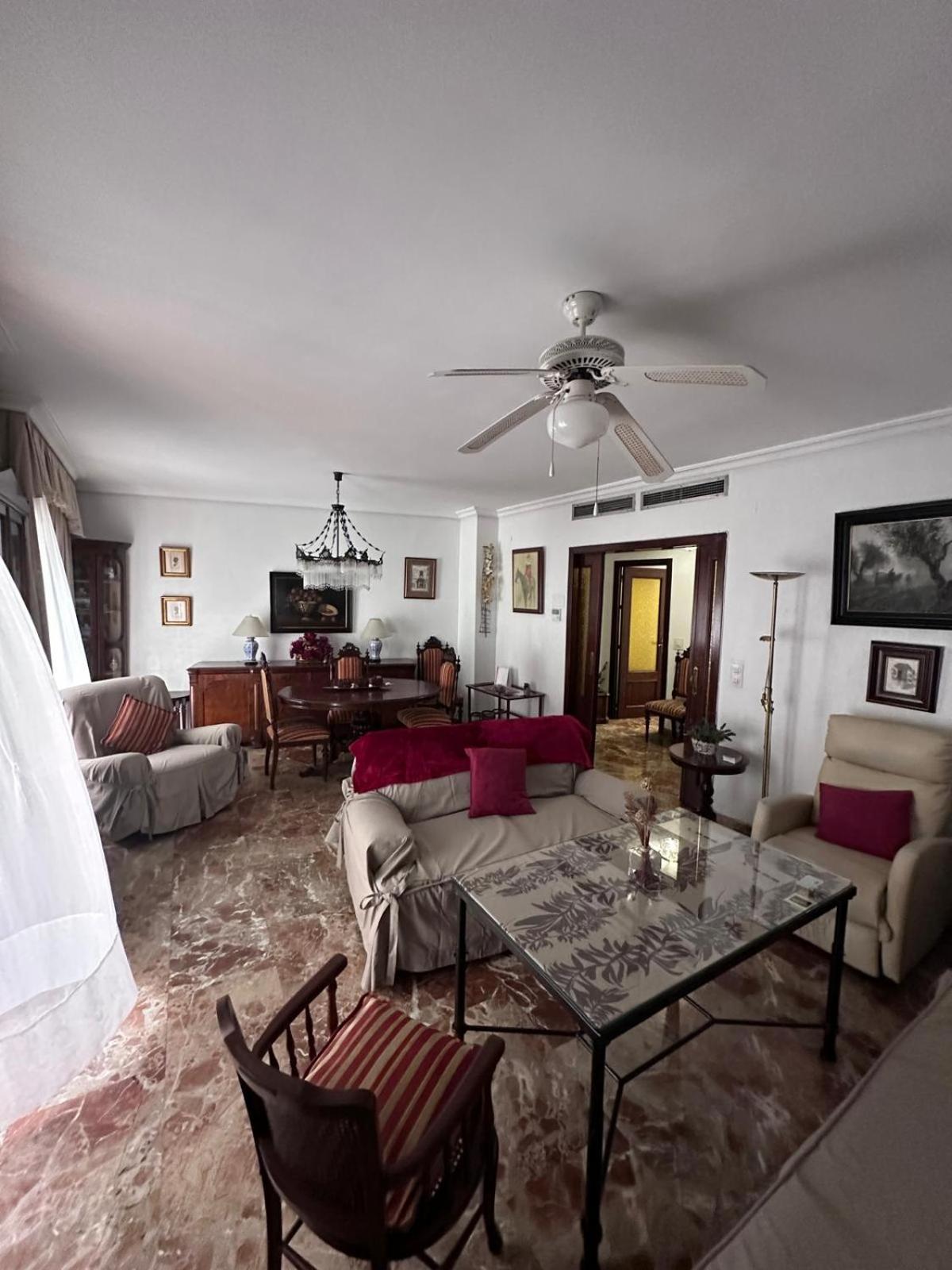Amplio Apartamento Plaza Nueva เซบีญา ภายนอก รูปภาพ