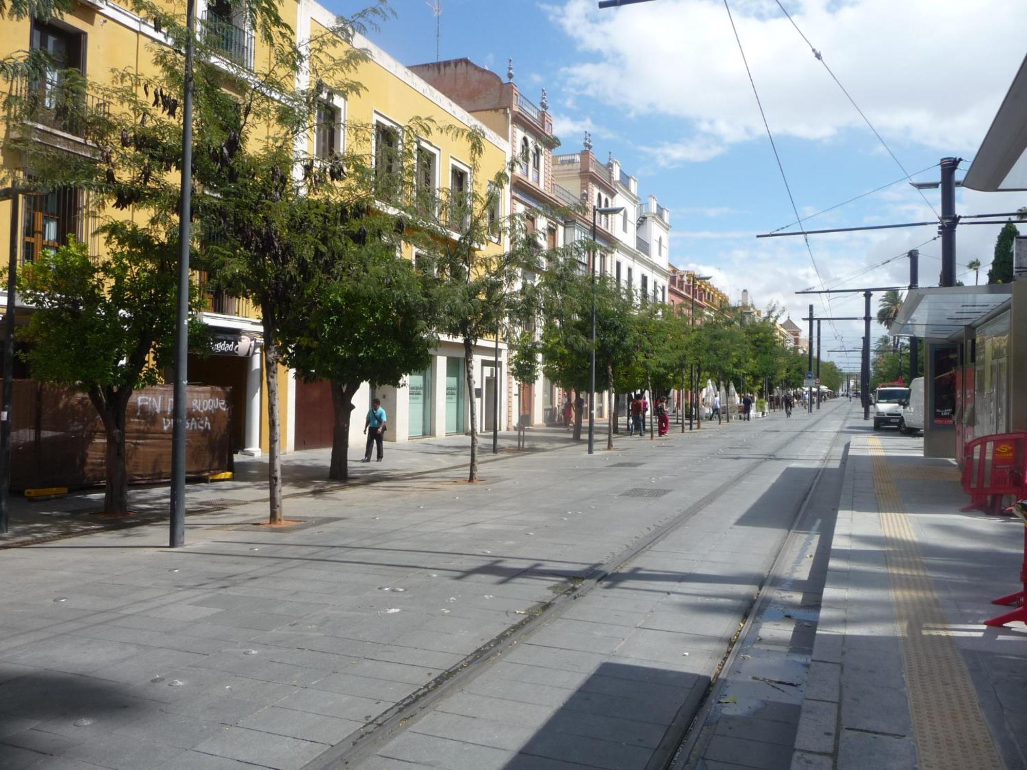 Amplio Apartamento Plaza Nueva เซบีญา ภายนอก รูปภาพ