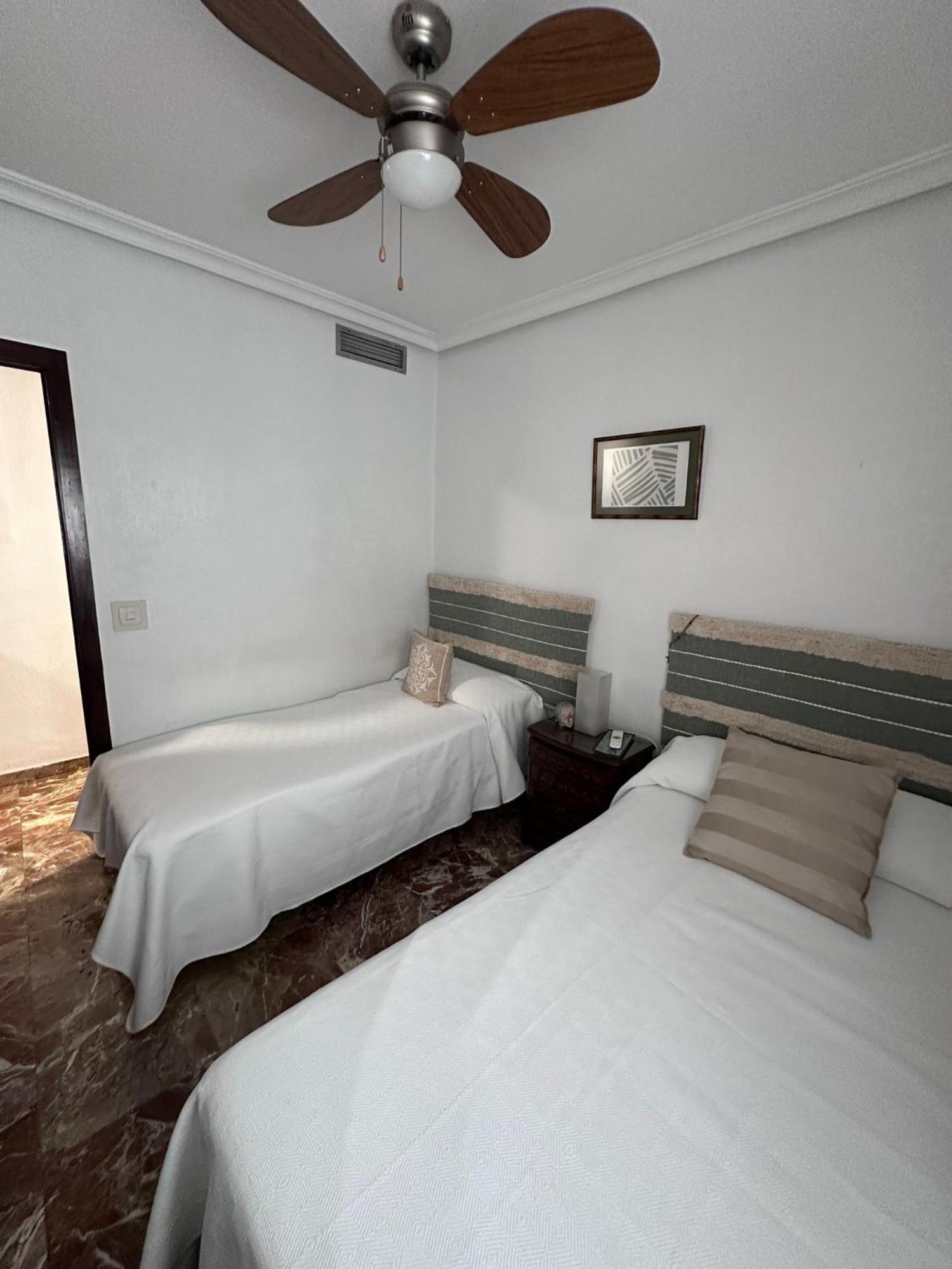 Amplio Apartamento Plaza Nueva เซบีญา ภายนอก รูปภาพ