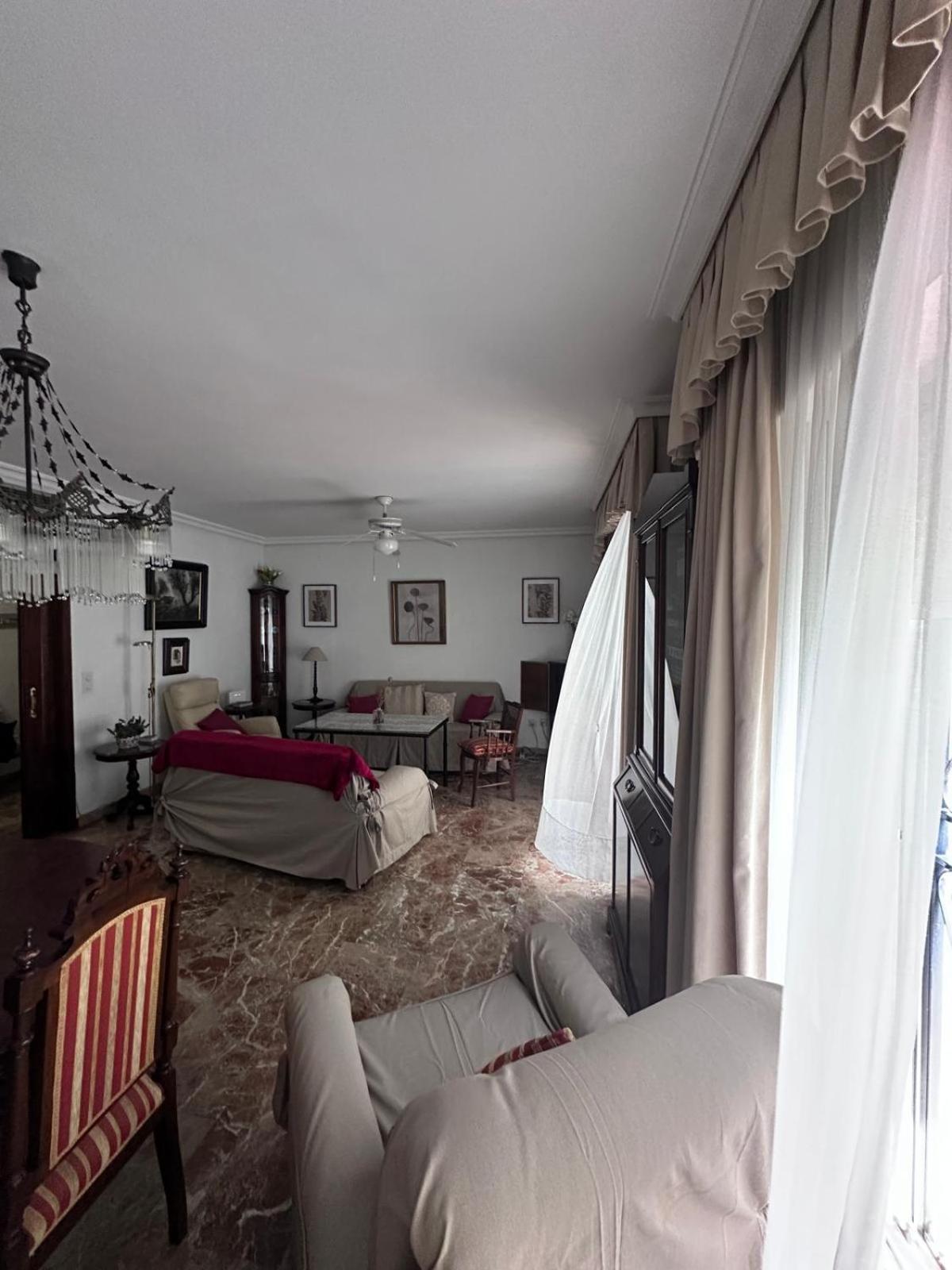 Amplio Apartamento Plaza Nueva เซบีญา ภายนอก รูปภาพ