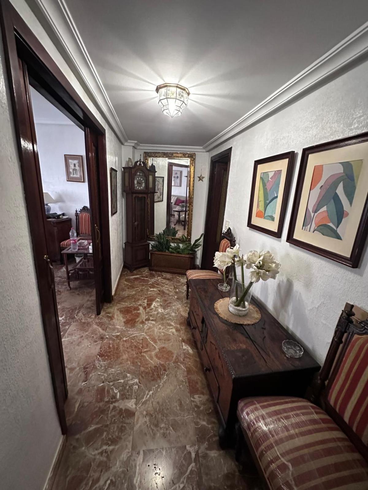 Amplio Apartamento Plaza Nueva เซบีญา ภายนอก รูปภาพ